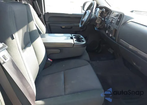 2013 Chevrolet Silverado 1500 Lt from USA, damaged, VIN 1GCRKSE73DZ200701